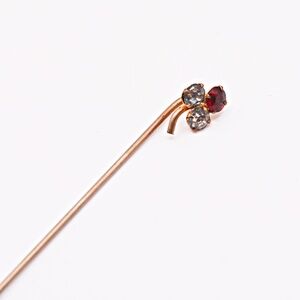 Antique Gold Garnet Zircon Clover Stick Pin